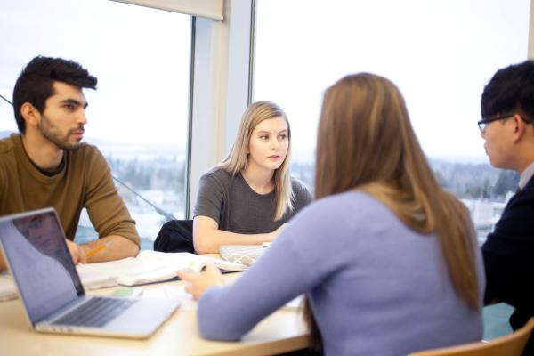 VIU’s Bachelor of Anthropology students at a meeting with the department of anthropology