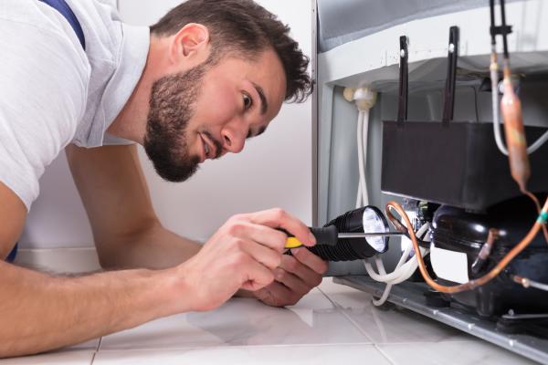 HVAC apprenticeship students on campus