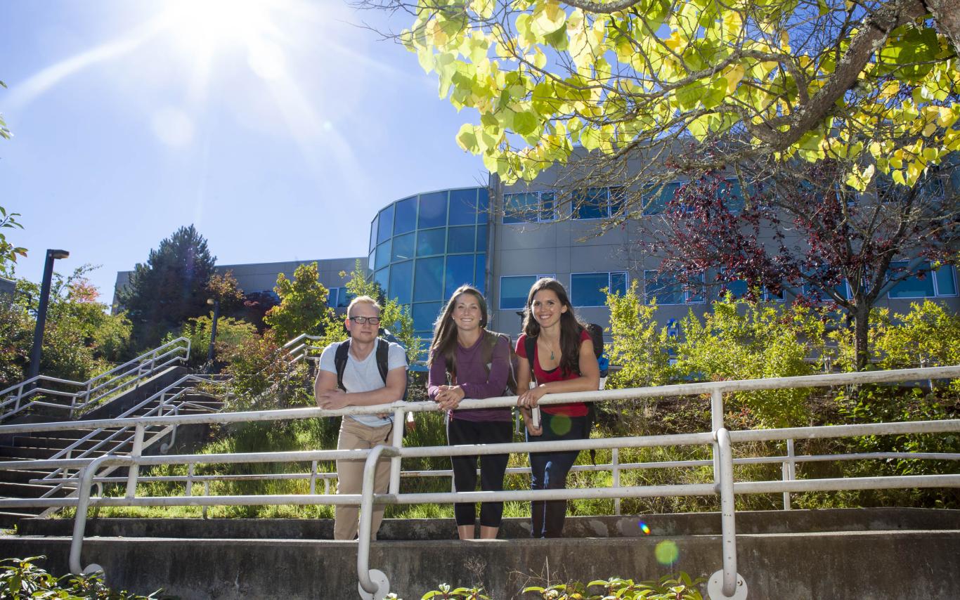 Degree in Psychology students on campus