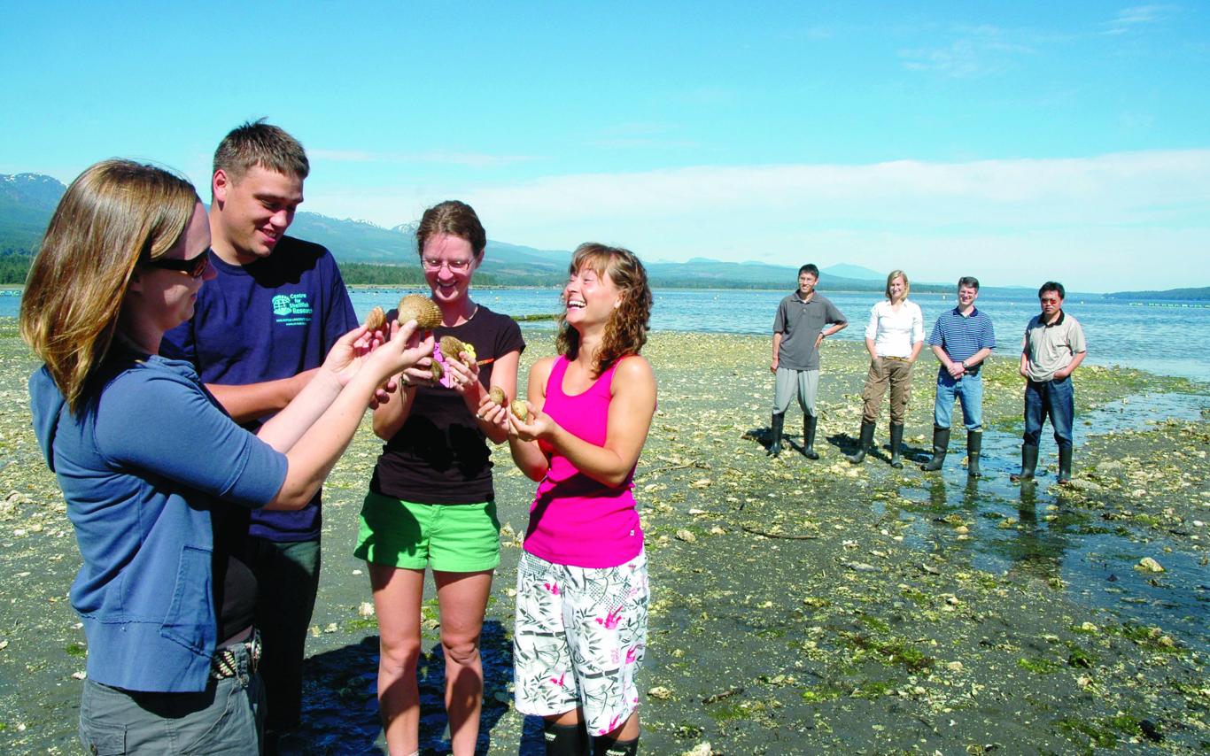 A future Fishery Officer with other students of the Fisheries and Aquaculture Technology program on a field trip