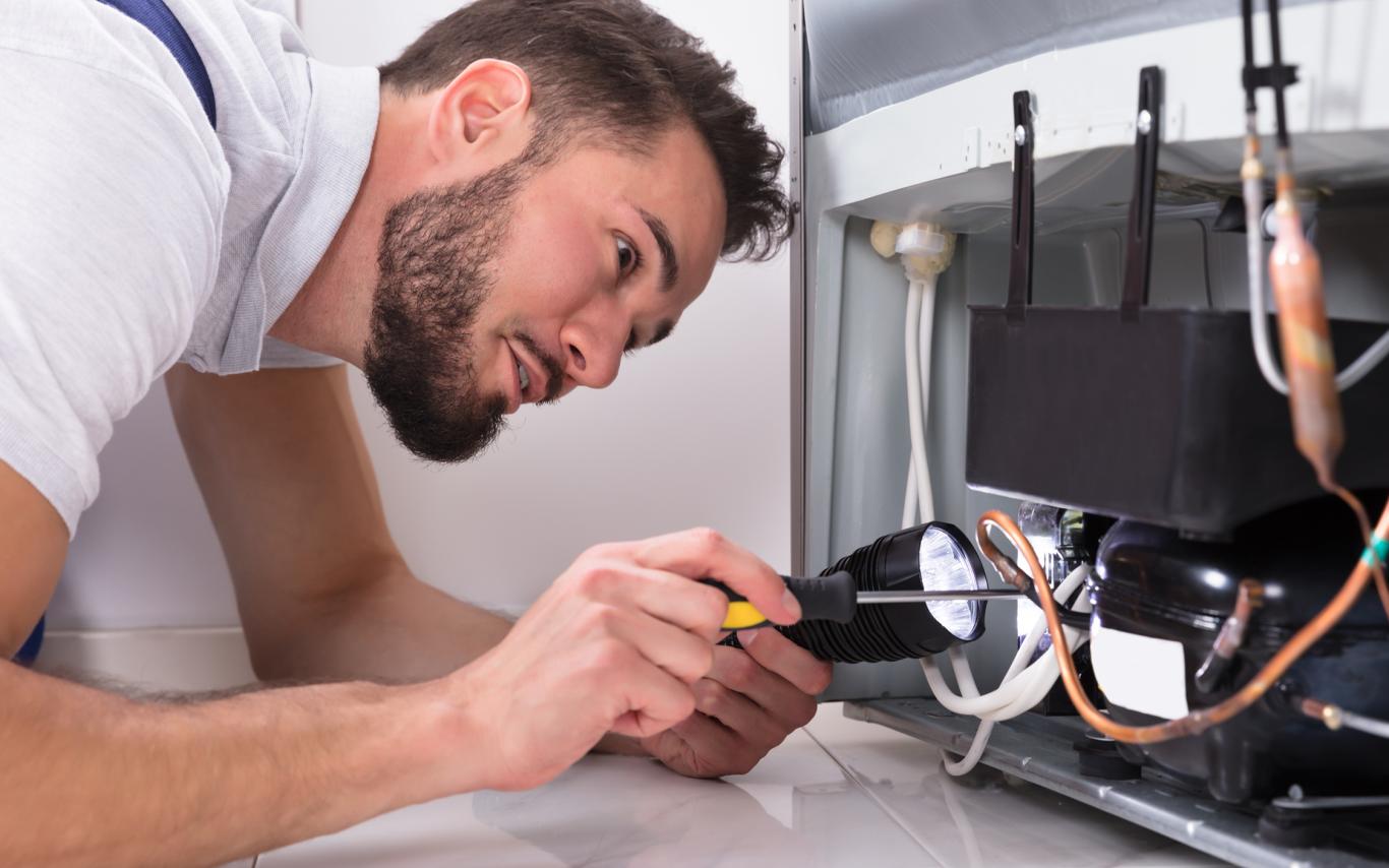 HVAC apprenticeship students on campus