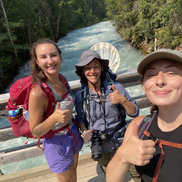 Lizzy Schafers, Jasmine Janes and Emma Peterson pose for a selfie in Mount Robson Provincial Park.