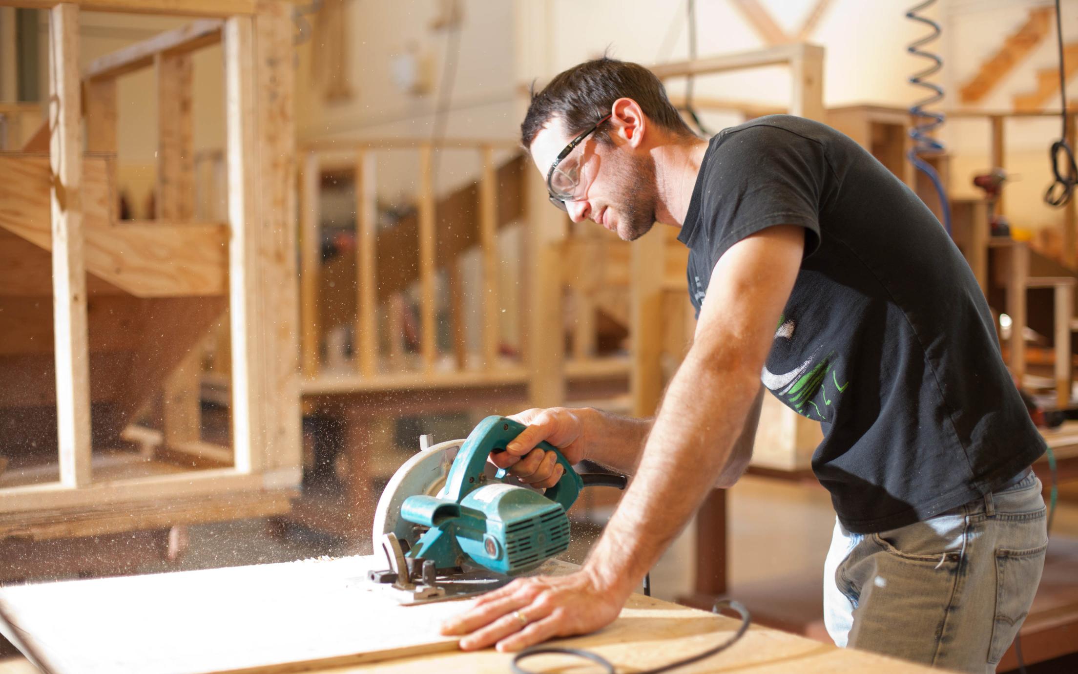 Carpentry Classes: BusinessHAB.com