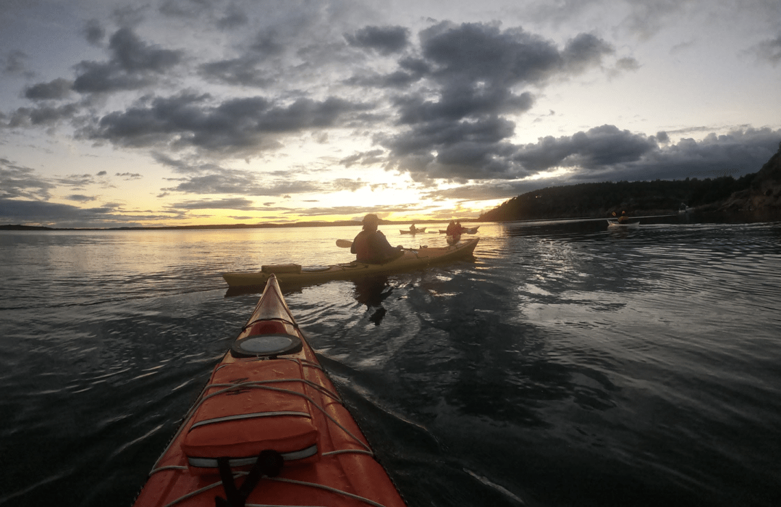 Kayaking in Fæder National Park